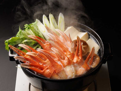 蒸し紅ずわいがに爪付肉 (4L)